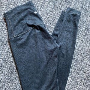 Black snakeskin print Lululemon leggings